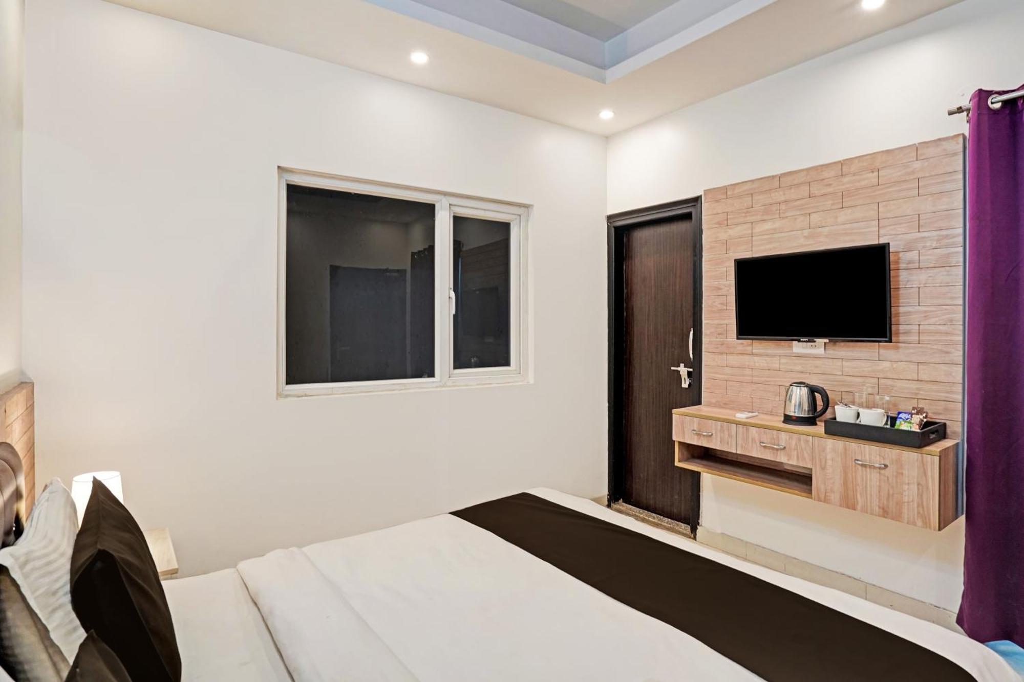 Hotel O Babil Palace Near Omaxe Celebration Mall Gurgaon Extérieur photo
