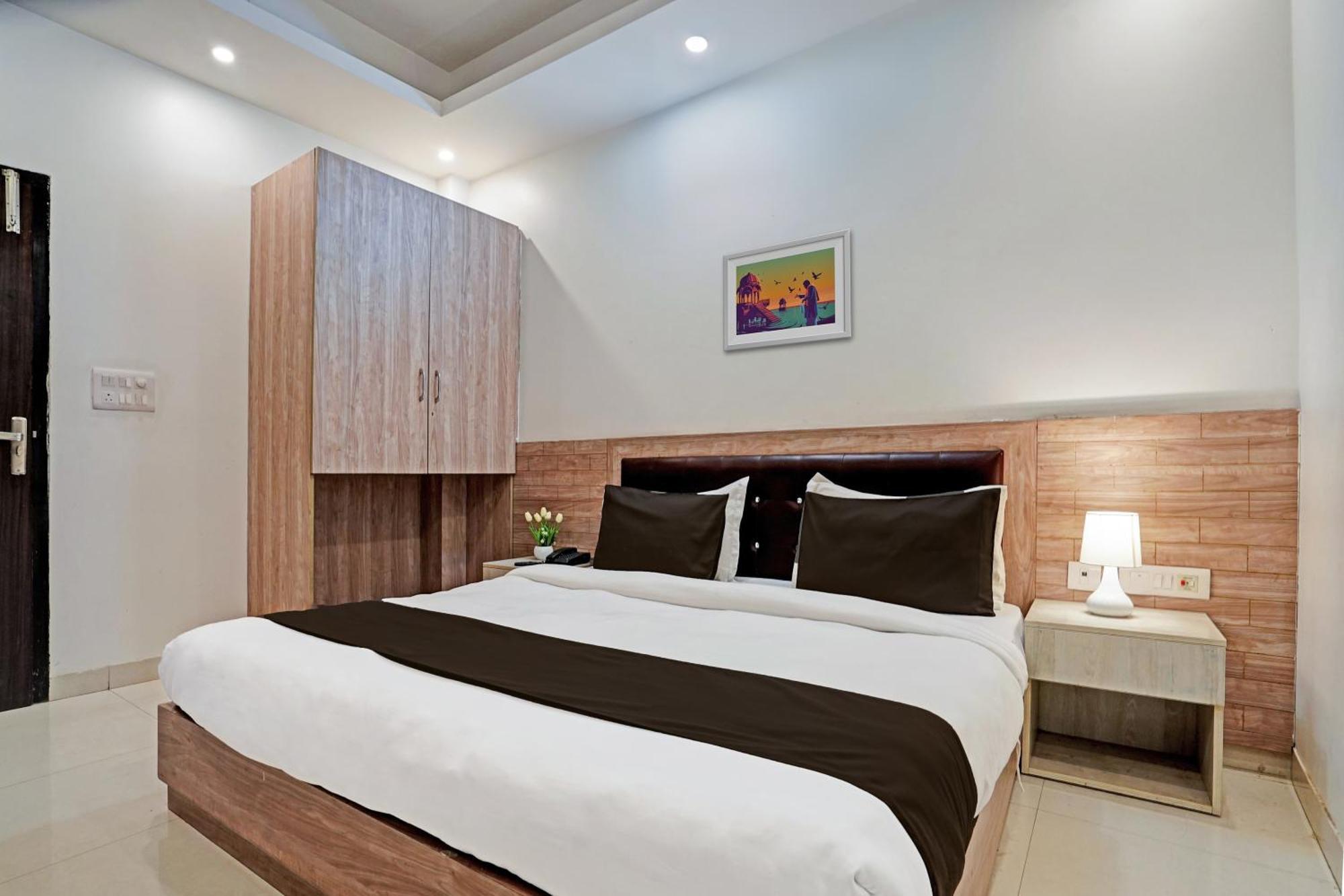 Hotel O Babil Palace Near Omaxe Celebration Mall Gurgaon Extérieur photo