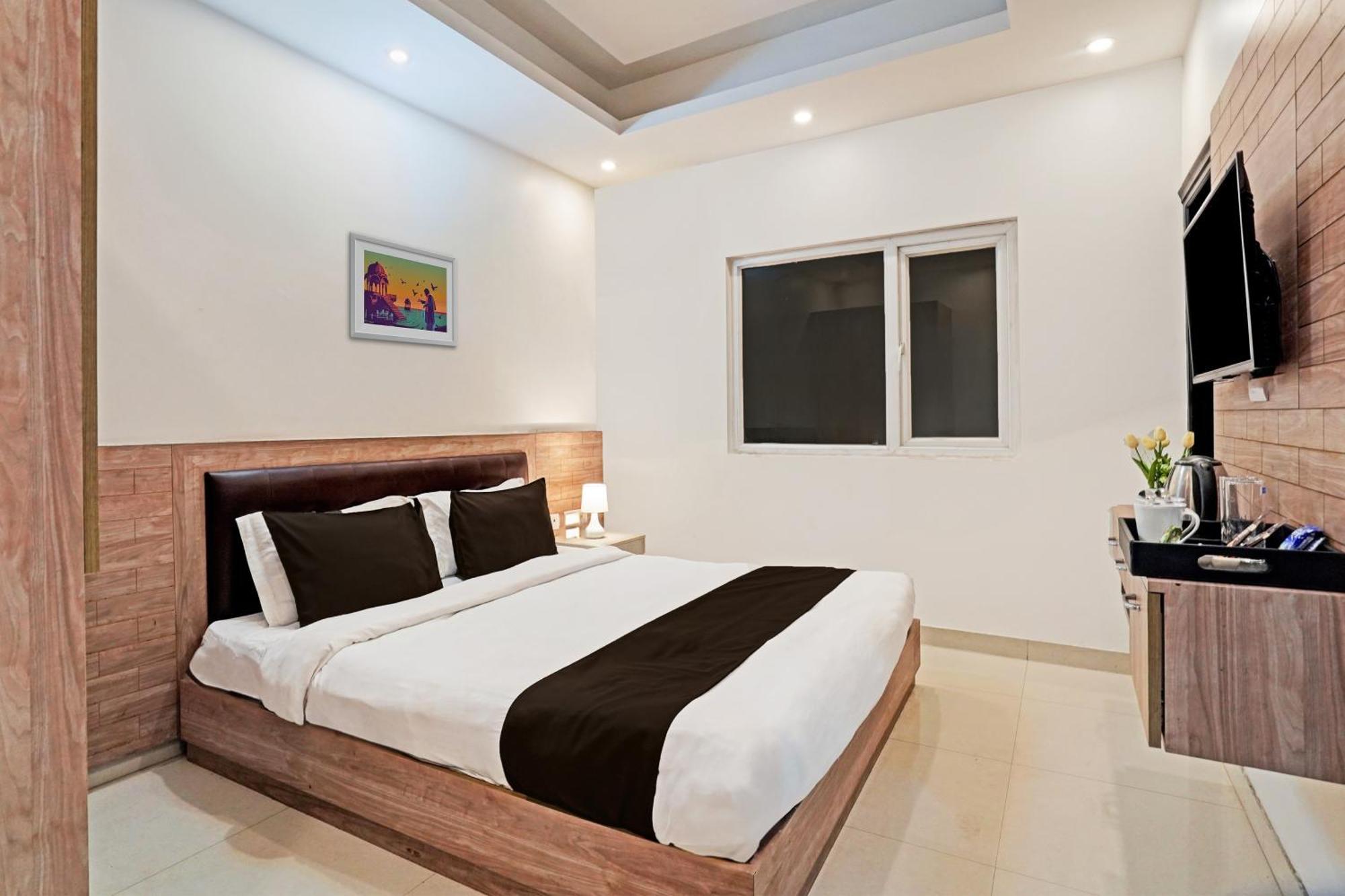 Hotel O Babil Palace Near Omaxe Celebration Mall Gurgaon Extérieur photo